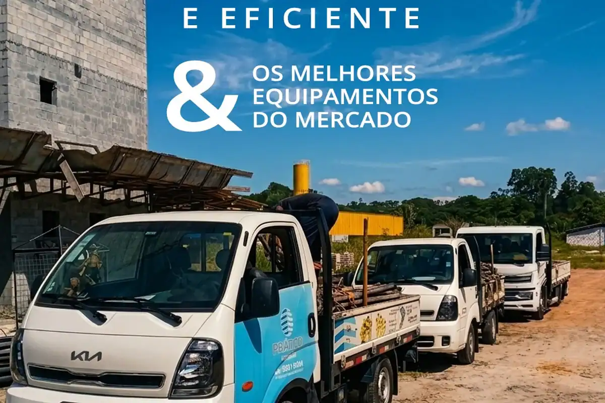 Frota de caminhões da Prático para entrega de equipamentos
